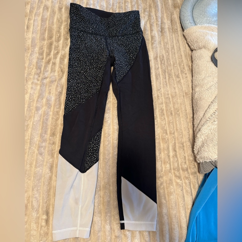 Lululemon Athletica Black and Gray Leggings